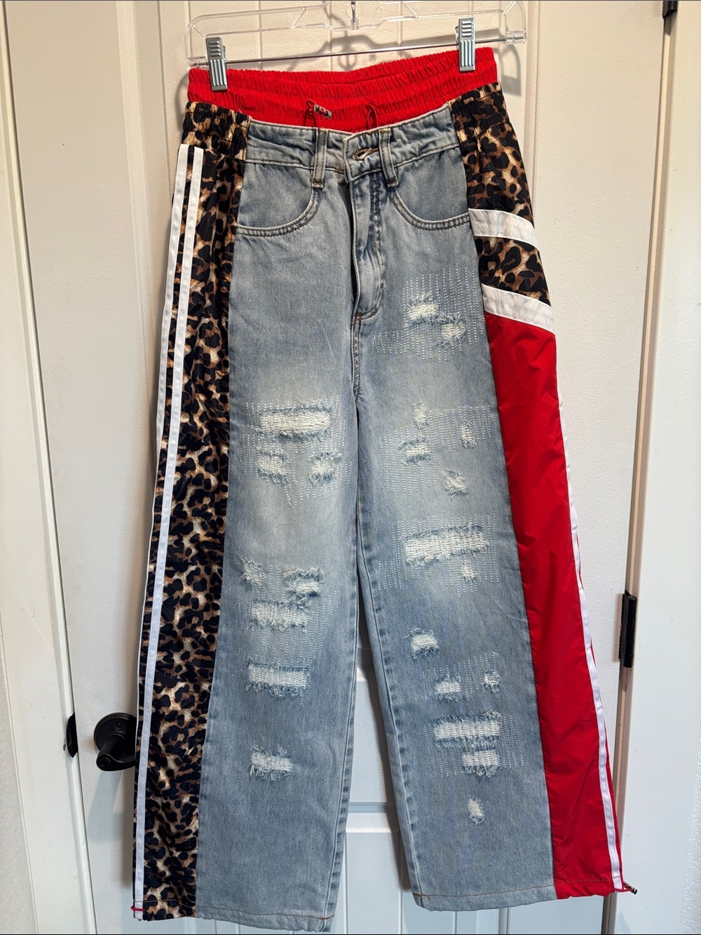 Red & Light Blue Leopard-Accent Wide Leg Jeans